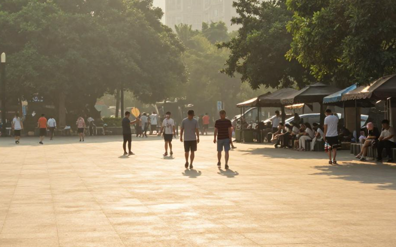 南方迎今年来最大范围高温闷热天气,多地拉响高温预警 南方迎今年来最大范围高温闷热天气,多地拉响高温预警