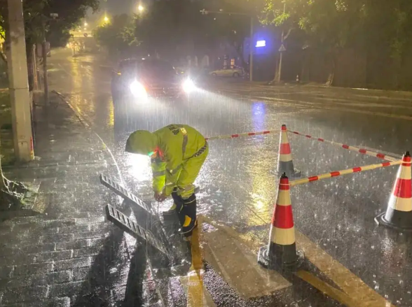 为何今年暴雨来得又早又强 我国出现罕见的5月强降雨