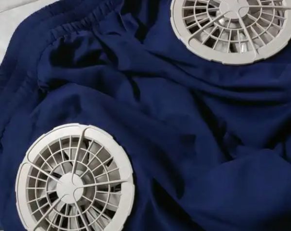 空调服成夏季防暑顶流 夏季长时间穿戴空调服需要注意什么
