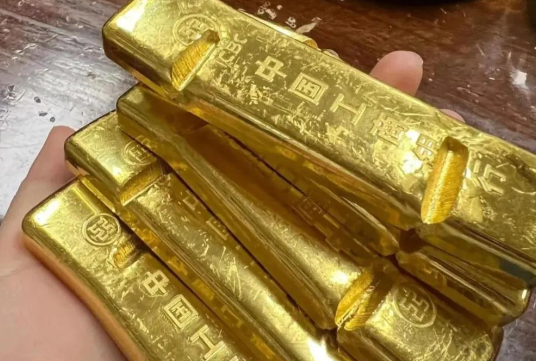 消费者盼金价降至500元每克 国际金价价格回到了2025年末水平
