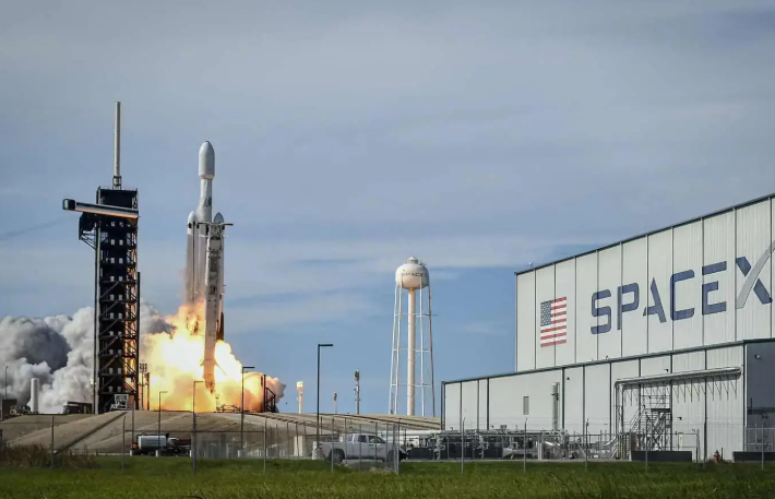 SpaceX创纪录IPO上市，史上最大IPO SpaceX募资750亿