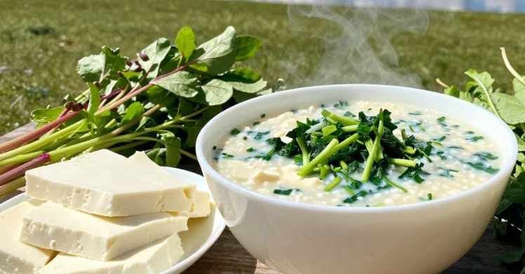 2026蒙古国库苏古尔湖奶豆腐野菜粥食疗补气散寒? 2026蒙古国库苏古尔湖奶豆腐野菜粥食疗补气散寒?