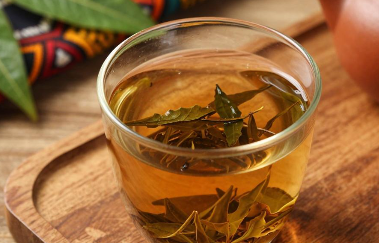贝宁苦叶茶具有清热解毒和利尿消肿的功效