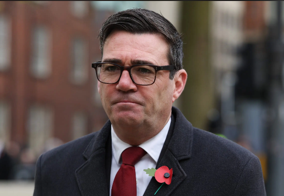 英国新首相伯纳姆发表就职演讲 英国将发布十年发展计划 英国新首相伯纳姆发表就职演讲 英国将发布十年发展计划