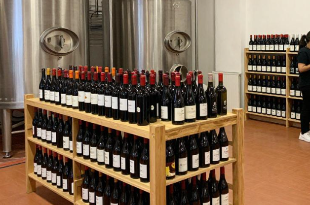格鲁吉亚第比利斯葡萄酒公司注册麻烦吗？