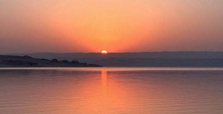 2026年约旦的死海黑泥裹敷可以治疗白癜风吗? 2026年约旦的死海黑泥裹敷可以治疗白癜风吗?