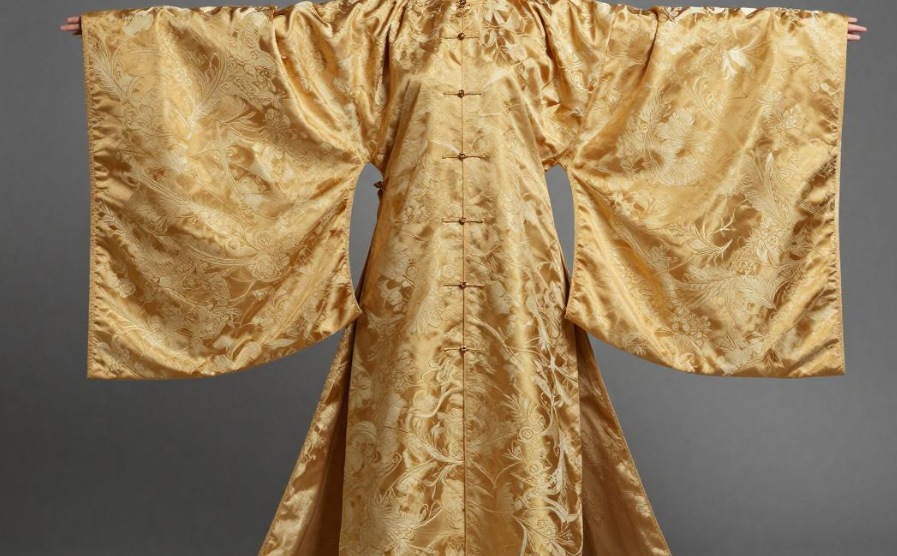 2026年文莱宋吉金线锦缎怎么时装入新中式婚服？