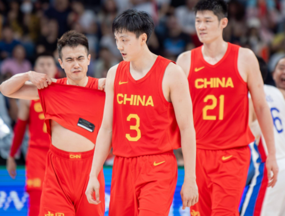 男篮世预赛:中国队大胜卡塔尔 男篮世预赛中国男篮83-57卡塔尔男篮