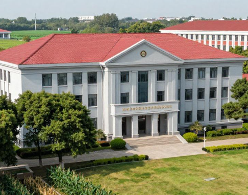 拉莫利纳国立农业大学如何依托安第斯山地开设高原农业实训项目? 2026拉莫利纳国立农大高原农业实训解析