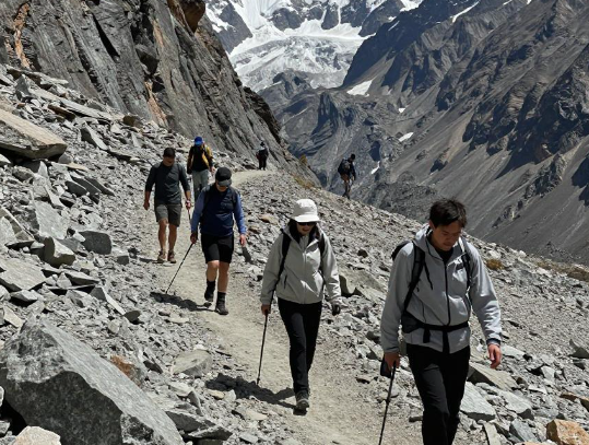2026年格鲁吉亚卡兹别克山徒步到圣三一教堂的难度等级