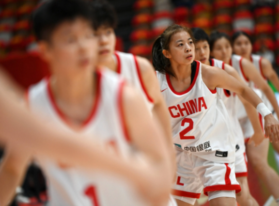 中国女篮3分险胜晋级世界杯八强 中国女篮75:72波多黎各队