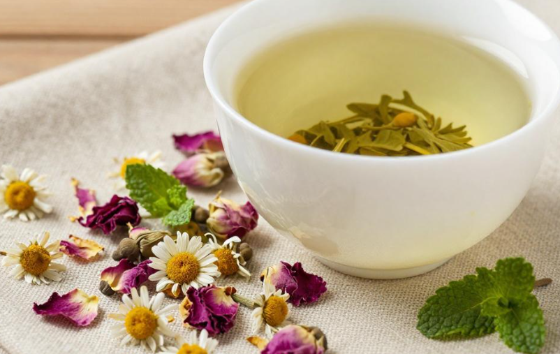 冲泡草本花茶时水温高低会影响浸出物吗？