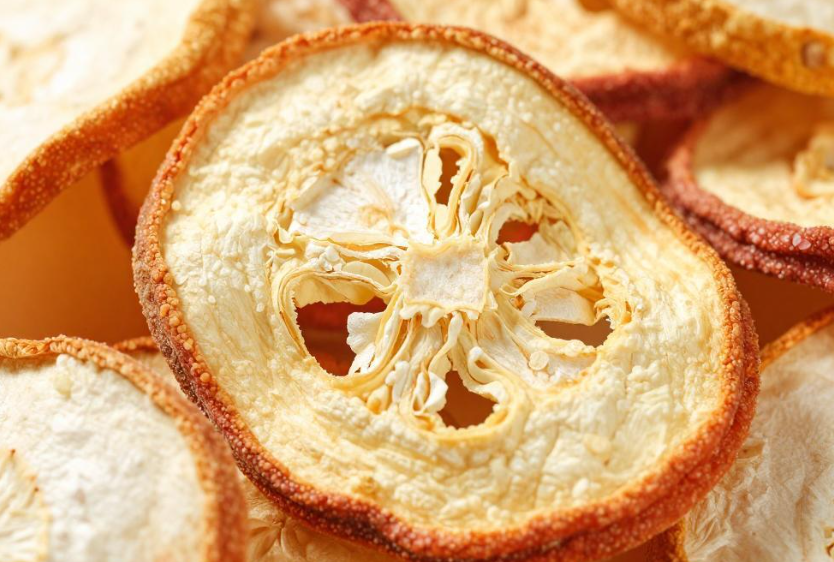 挑选冻干果蔬片优先关注哪些原料特征？