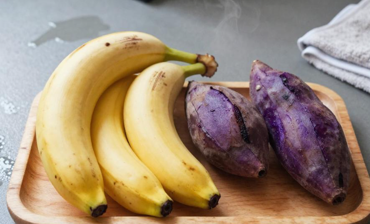 健身后吃香蕉还是蒸紫薯？哪个更顶饱还不容易胖？