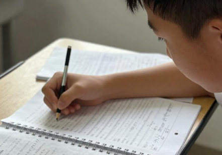 2026年小学四年级数学课后练习如何整理错题本提升复习效率？