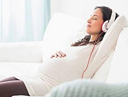 孕妈妈应该怎样进行音乐胎教?音乐胎教有哪些方法？
