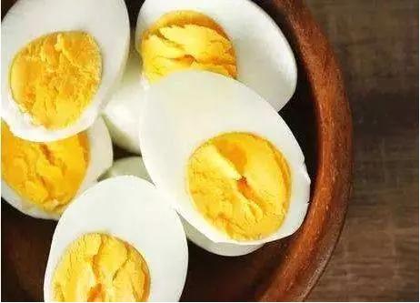 夏季每天吃几个鸡蛋最合适？夏季鸡蛋怎么吃营养最好？