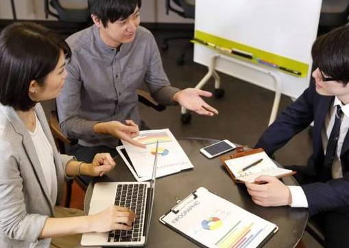中国学生赴美留学选择越来越理性 中国学生留学可选项更多元 中国学生赴美留学选择越来越理性 中国学生留学可选项更多元