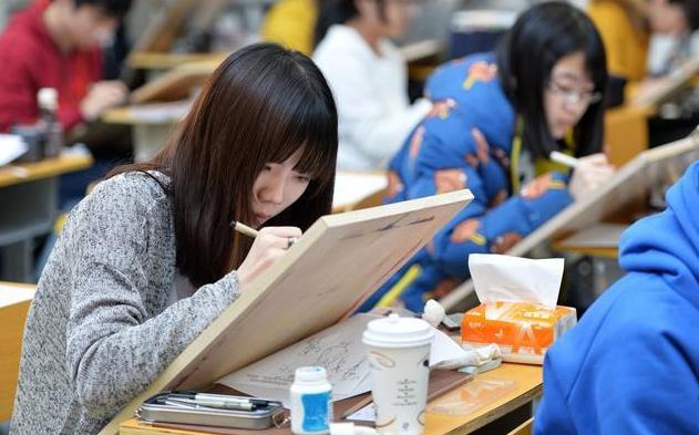 2021年艺术生高考需要什么条件？2021年什么人适合参加艺术生高考？