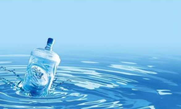 桶装水纳入高风险 多地纷纷“叫停”桶装水