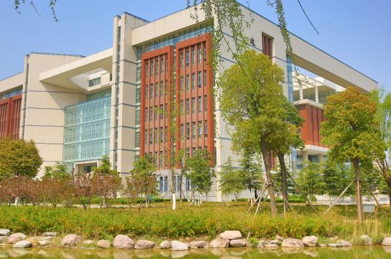郑州轻工业大学是几本 郑州轻工业大学毕业生去向