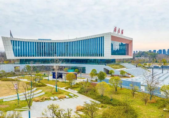 武汉新城上新一座公共图书馆 葛店经开区图书馆是重点民生项目