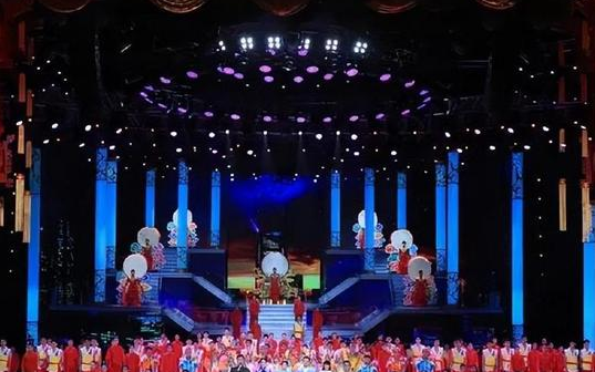 总台春晚多个节目曝光 总台2025网络春晚首波阵容官宣! 总台春晚多个节目曝光 总台2025网络春晚首波阵容官宣!