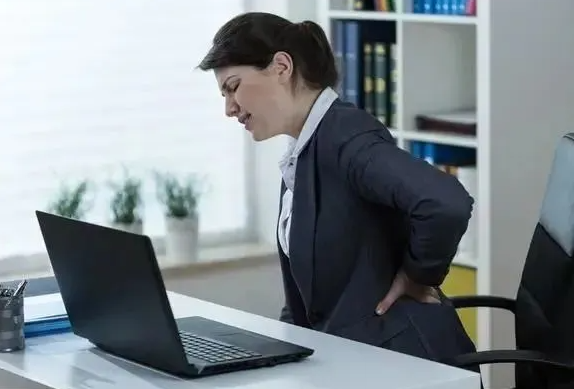 年后返工路上久坐或致血管堵车!春运返程久坐后如何健身疏通血管?