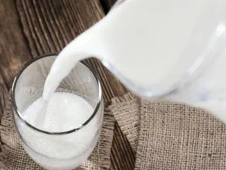 喝牛奶身体好？不一定喝牛奶前先了解这4件事