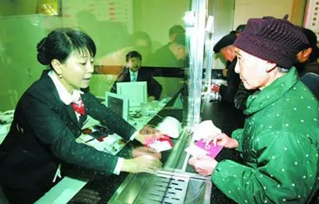 65岁老人最聪明的存钱方法 老人存钱要注意哪些