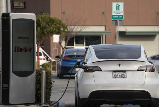 美国法院支持EPA批准加州电动汽车规则 2032年时将实施更严格的尾气排放限制 美国法院支持EPA批准加州电动汽车规则 2032年时将实施更严格的尾气排放限制