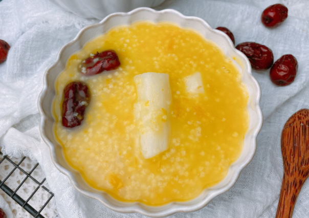 马年春节吃的太油腻节后该如何控制?2026节后解油腻多吃这8种食物