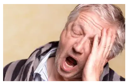 老人呵欠频繁只是单纯春困吗？老人呵欠频繁也有可能是中风的前兆！