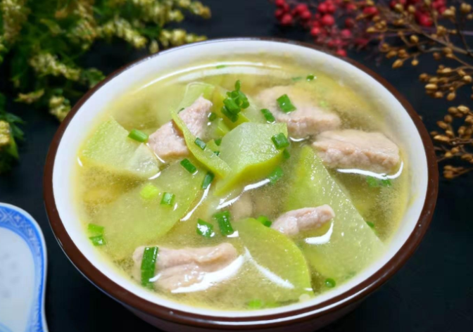 冬季为啥要多吃黑紫色食物?冬天多吃2黑2紫降温不怕冷2025